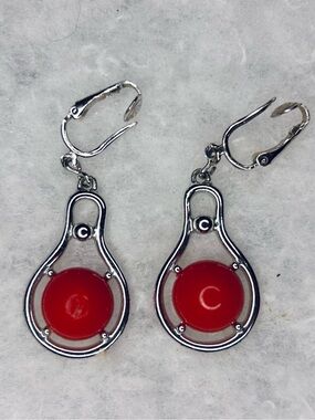 Vintage Sarah Coventry Red Lucite Clip-On Earrings (1968-73)